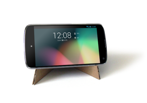 How to Make a Cellphone Stand out on Cardboard？
