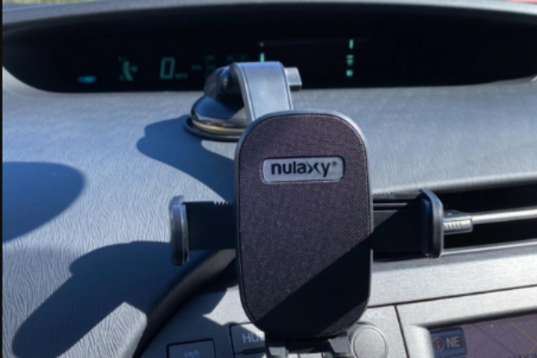 What Are The Features Of Car Phone Holders？